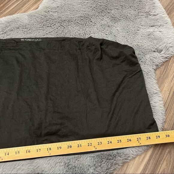 NWT Beyond Yoga Hidden Pocket Infinity Scarf Soft scarf one size - Picture 7 of 7